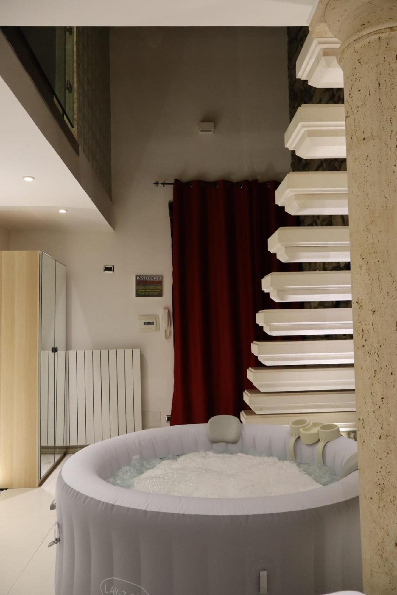 White Loft & Spa Вітербо Екстер'єр фото