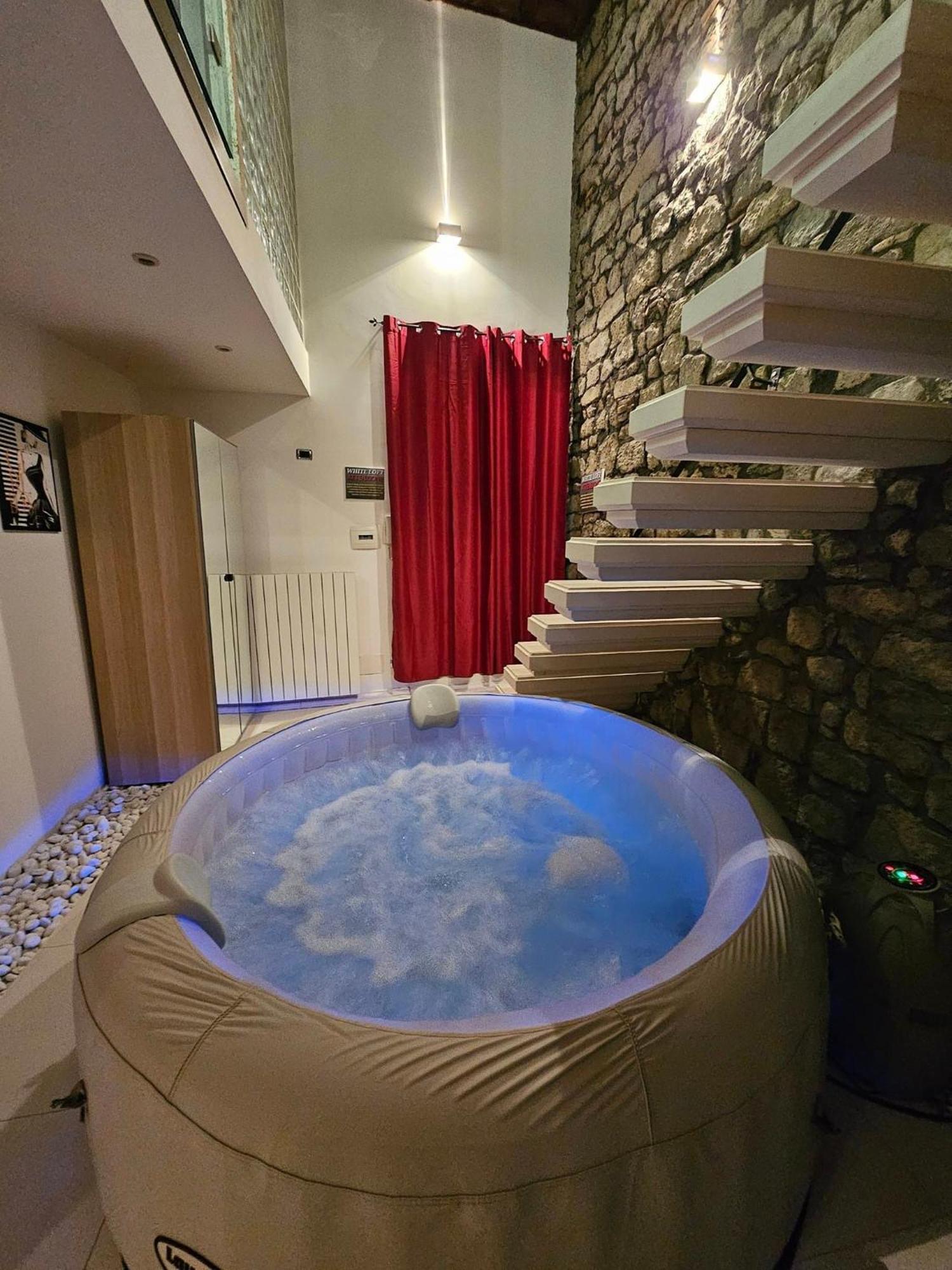White Loft & Spa Вітербо Екстер'єр фото