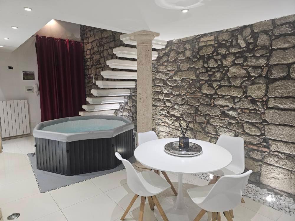 White Loft & Spa Вітербо Екстер'єр фото