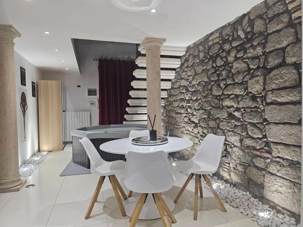 White Loft & Spa Вітербо Екстер'єр фото
